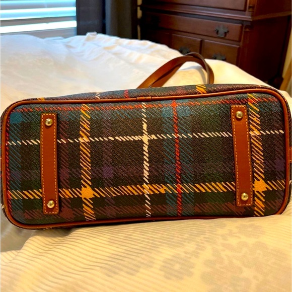 Dooney & Bourke large pebbled leather shopper tote - Picture 4 of 11